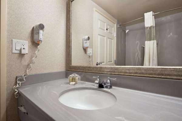 Wingate by Wyndham Augusta/Fort Eisenhower image 5